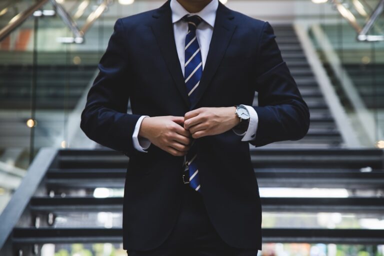 Effective Business Solutions for Modern Challenges at edtraveltrade.com
